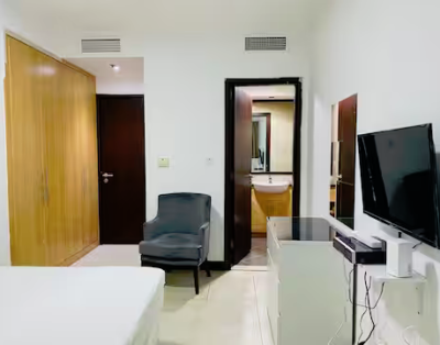 Spacious Well Furnished Master With En-Suite JLT